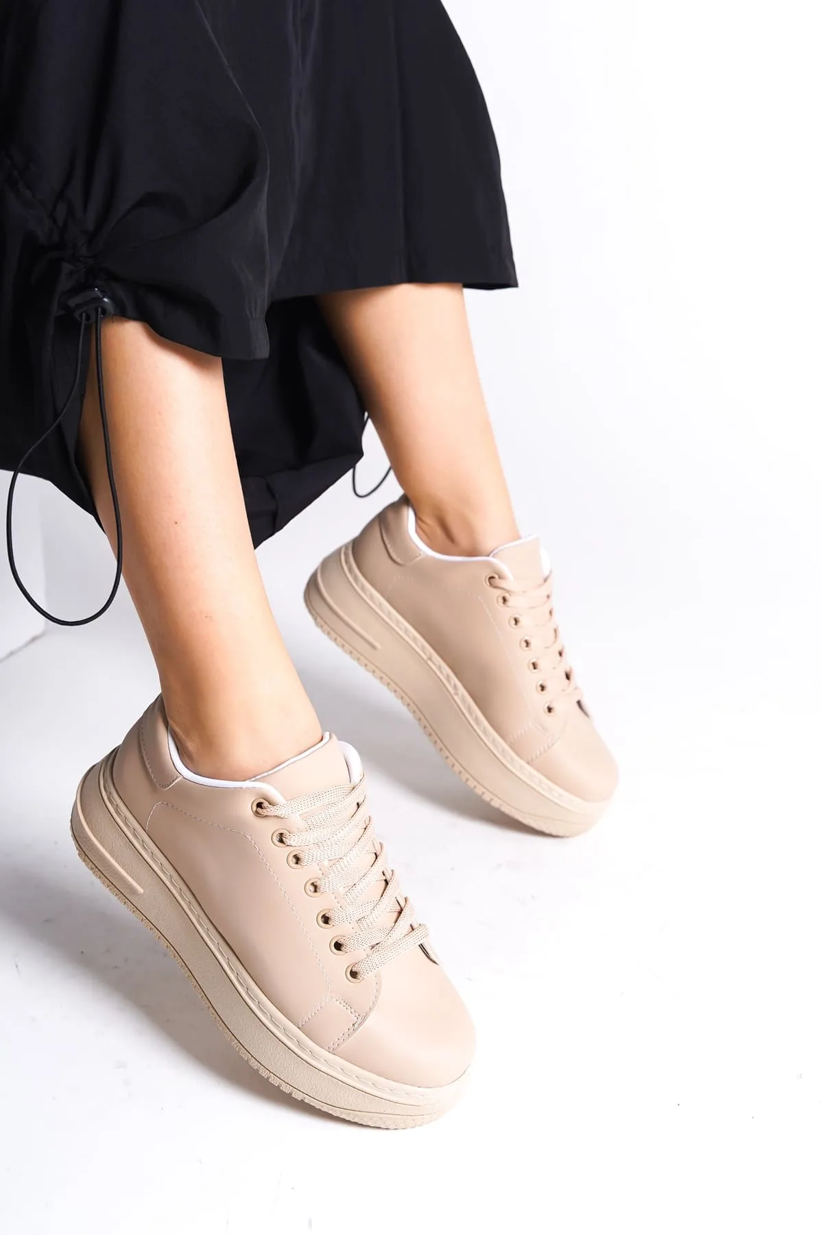 BIANA Bağcıklı Ortopedik Taban Kadın Sneaker - Ten Rengi