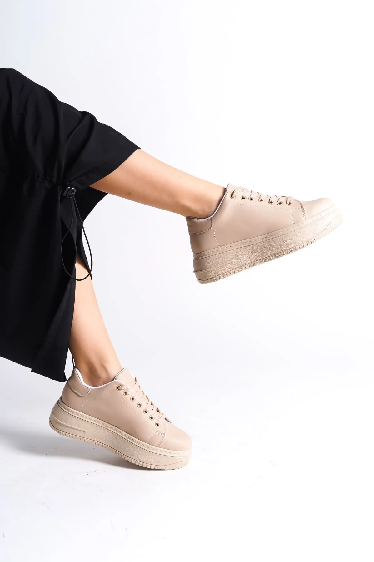 BIANA Bağcıklı Ortopedik Taban Kadın Sneaker - Ten Rengi