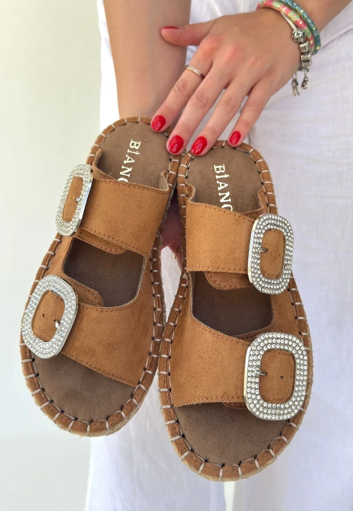 Erbilden Hertas Kadın Tokalı Nubuk Terlik, Vizon Eva Taban