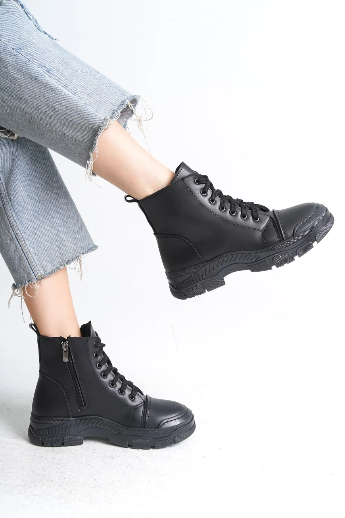 Joy Woman BLOOM Bağcıklı Fermuarlı Ortopedik Taban Kadın Bot Siyah
