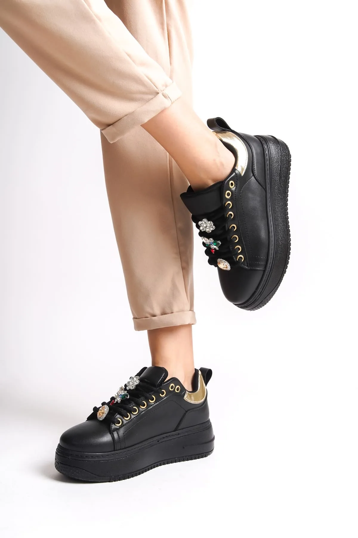 Joy Woman BRIANNA Bağcıklı Ortopedik Taban Kadın Sneaker Siyah Altın