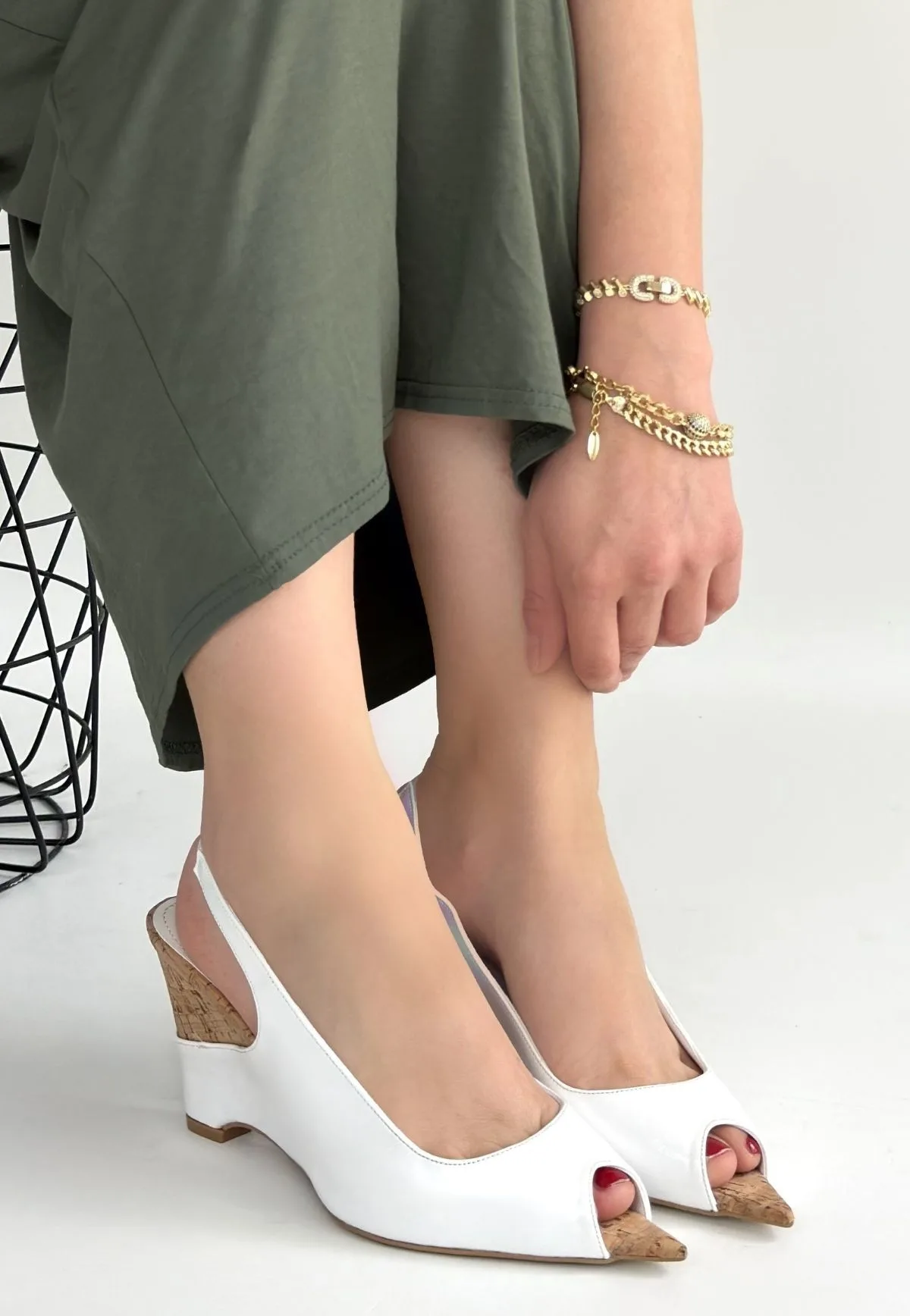 Nemba Beyaz Rugan Dolgu Topuklu Ayakkabı, Peep Toe Slingback