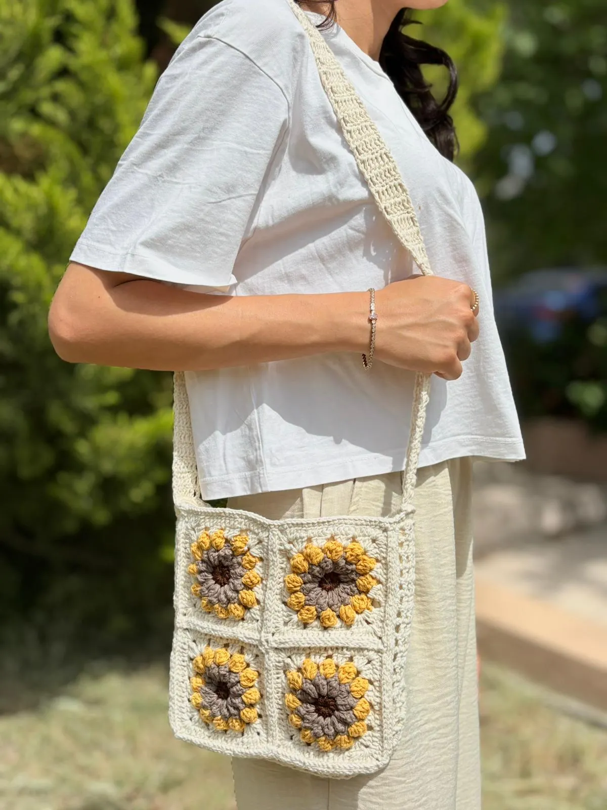 Berni Collection Sunrise El Yapımı Koton Örgü Mini Omuz Çantası Kırık Beyaz