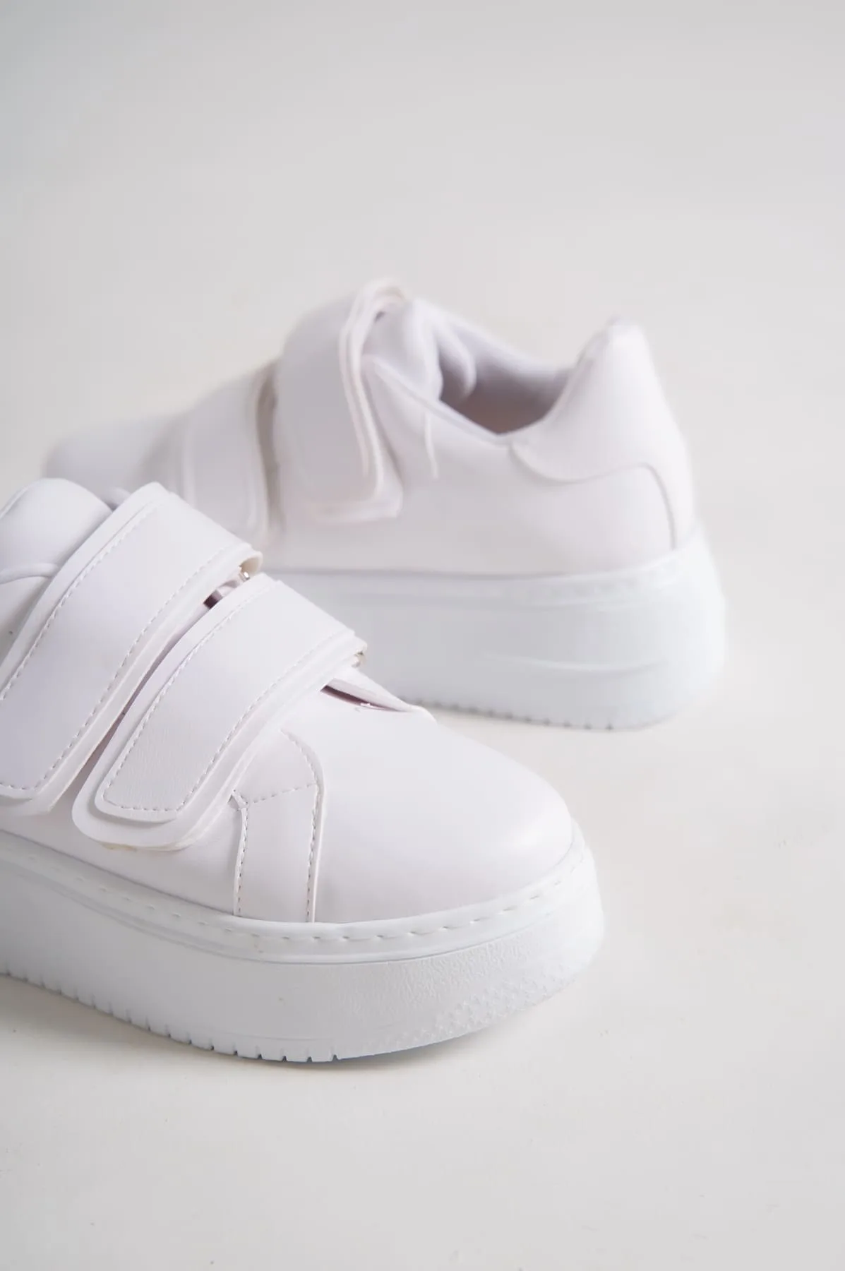 VALENCIA Bağcıksız Ortopedik Beyaz Kadın Sneaker Ayakkabı